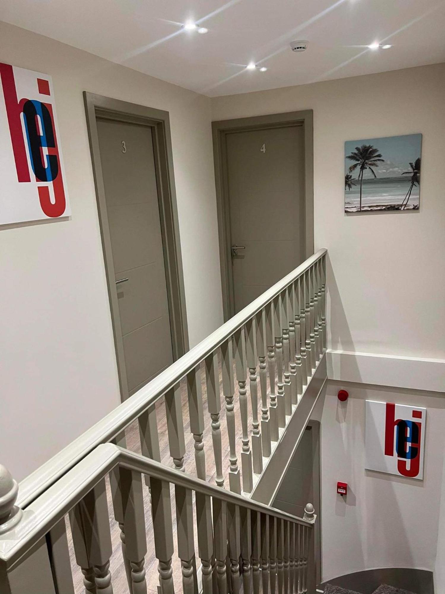 Battersea Inn Лондон Екстериор снимка