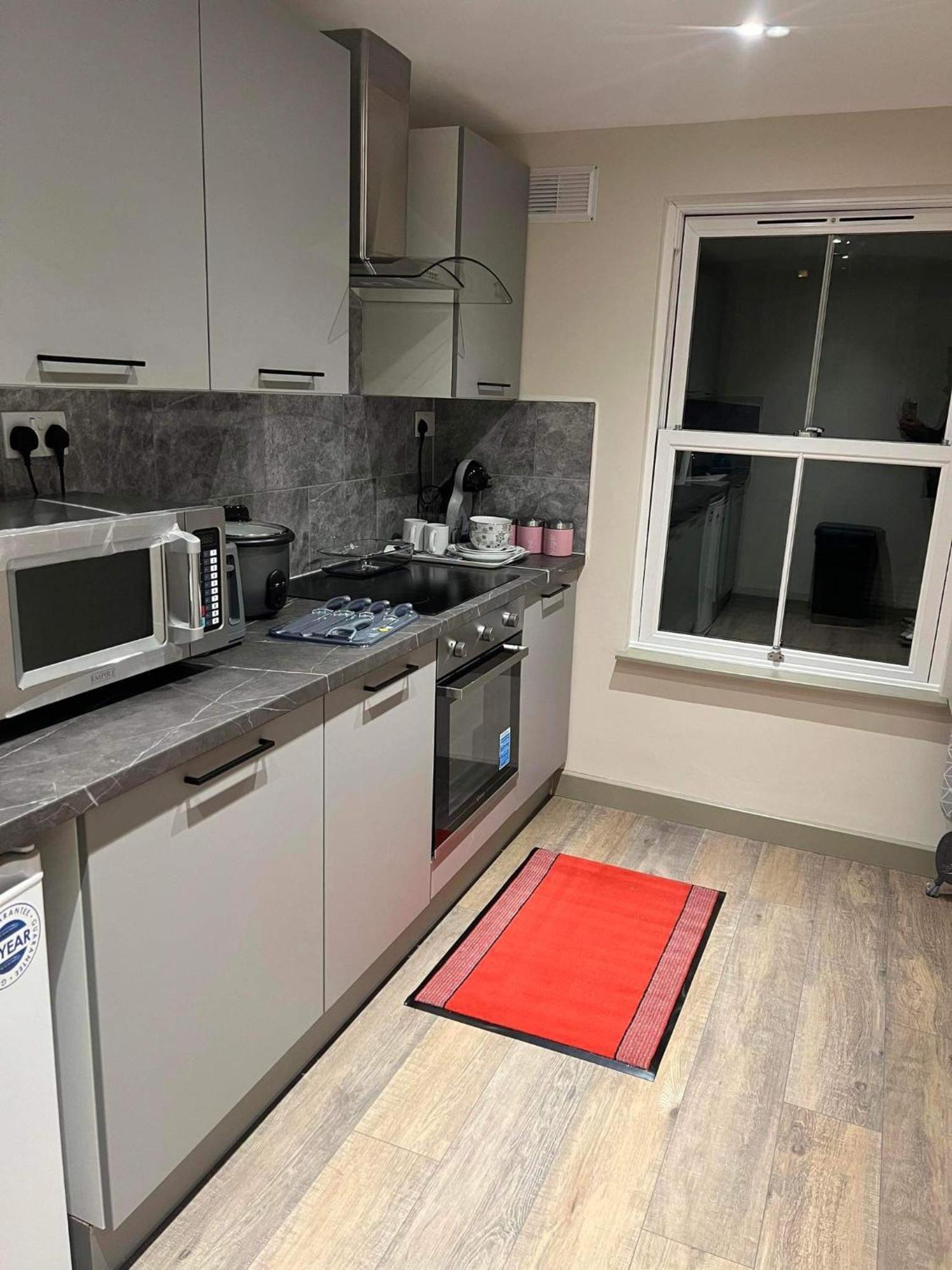Battersea Inn Лондон Екстериор снимка